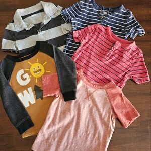 5 Pack 2T Old Navy Shirts